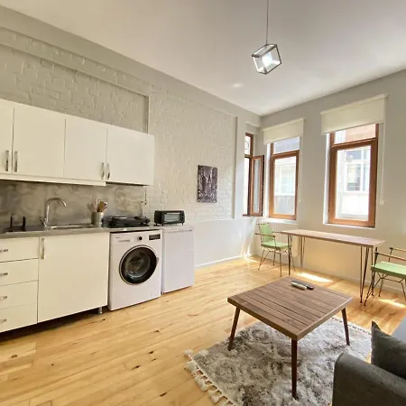 Flat With A Refreshing Balcony In Beyoglu * Istanbulská provincie